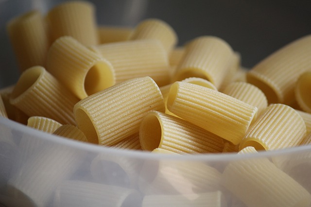 What Is The Difference Between Tortiglioni And Rigatoni? 1 rigatoni