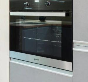 Are Oven Doors Universal/Interchangeable? 2 Oven Door 01