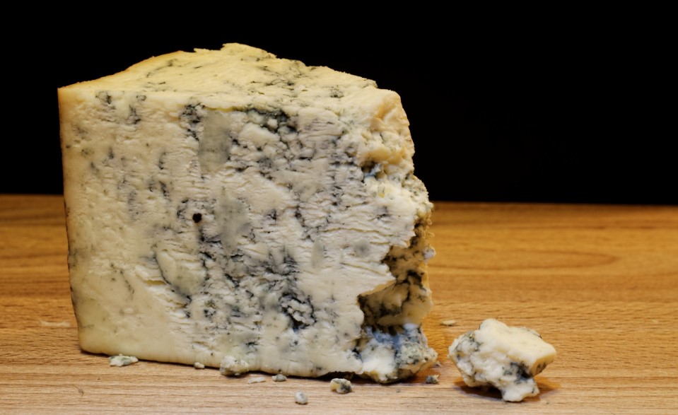 Wendy's Blue Cheese Pasteurized: Unraveling the Truth 1 is wendy's blue cheese pasteurized