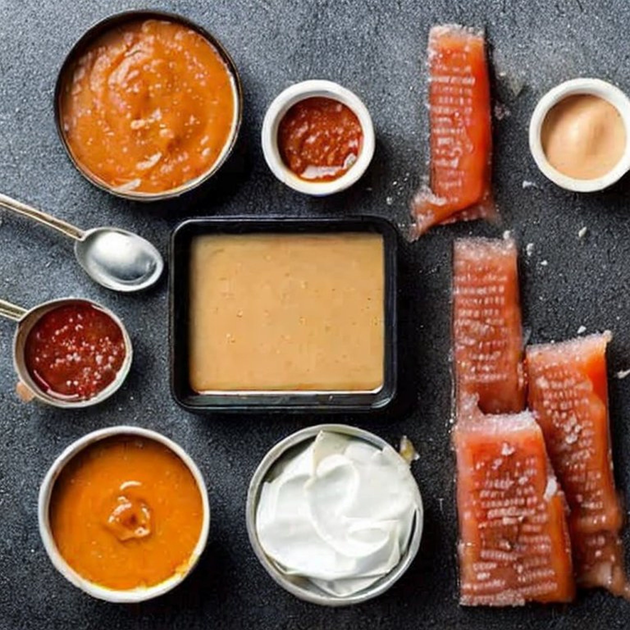 How to freeze a thick sauce in to small portions