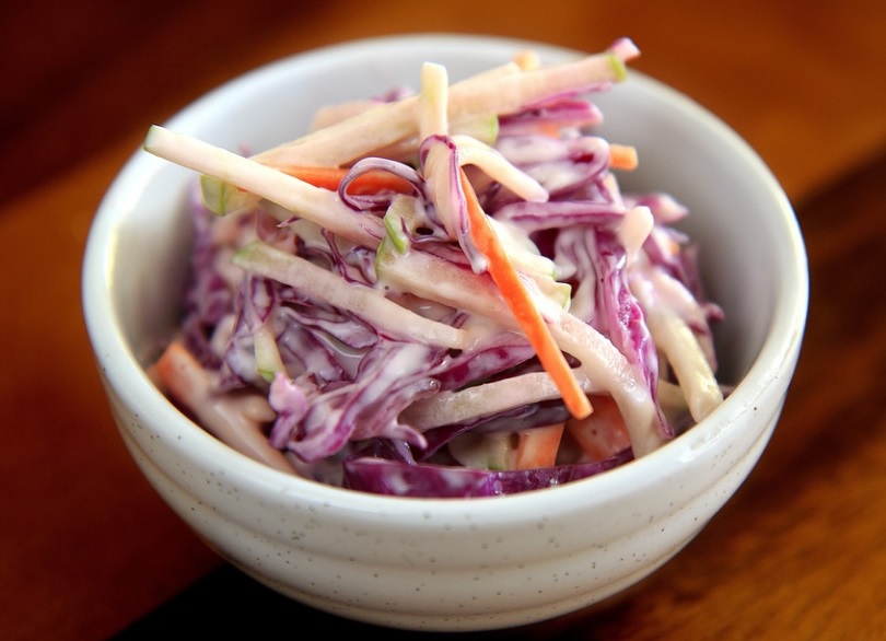 Does coleslaw affect gout