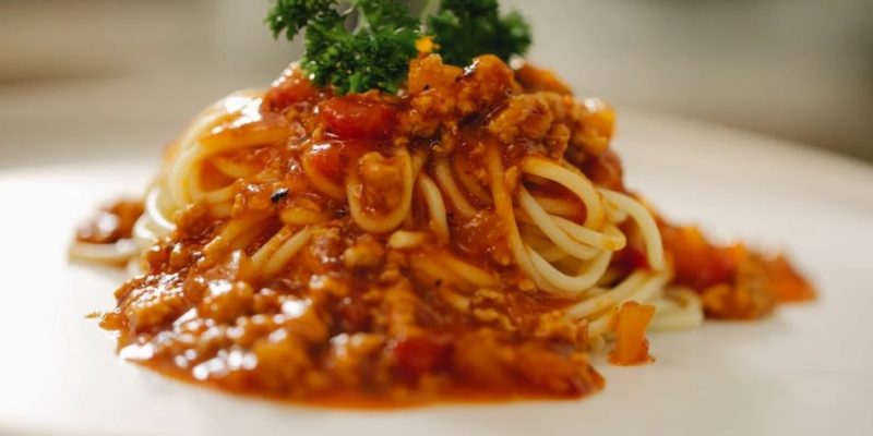 Blog layout 3 Italian Bolognese vs American: A Delectable Culinary Showdown